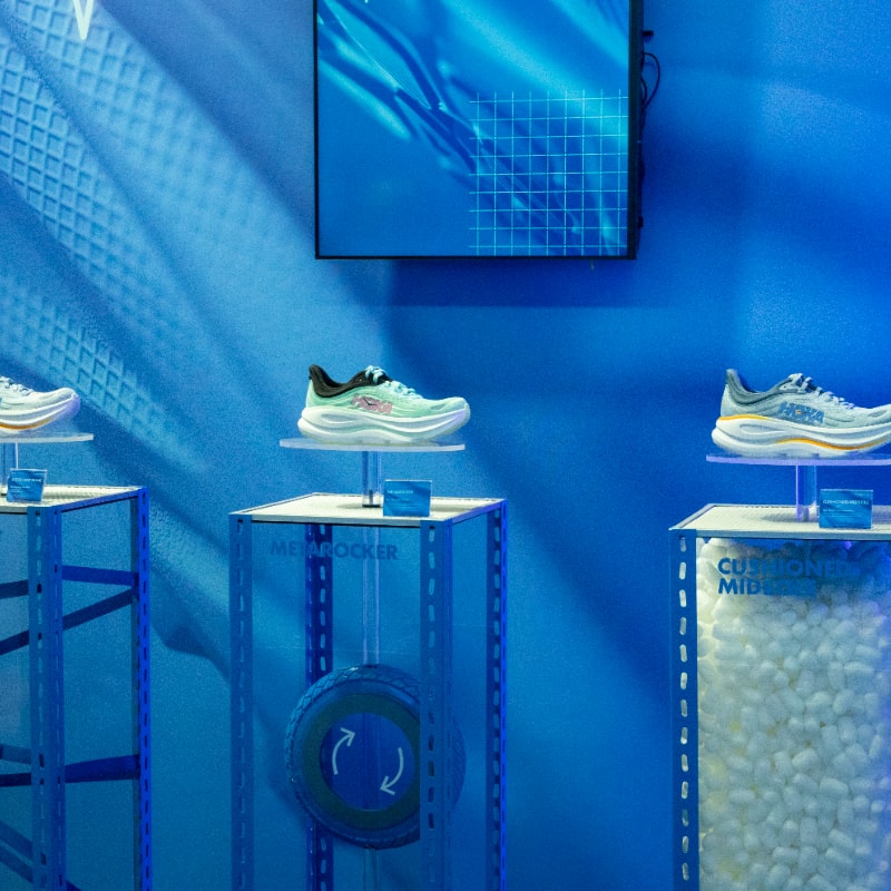 Hoka Trainers Stand